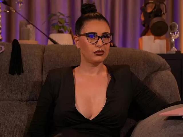KellyKent on BongaCams 