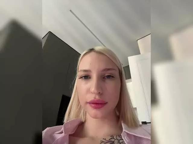 KettyPretty25 on BongaCams 
