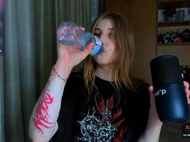 kikiiimorazzz on BongaCams