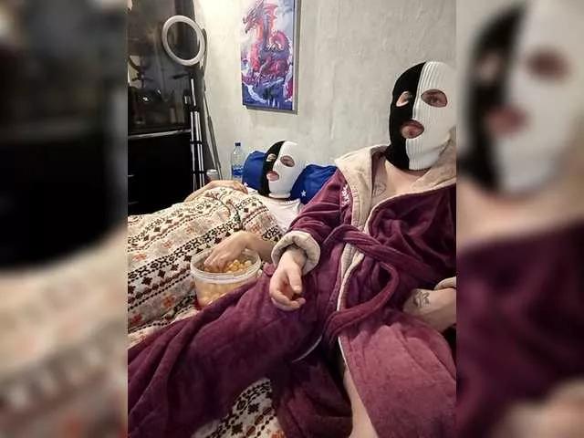 Offline Kiss-Kissaa on BongaCams