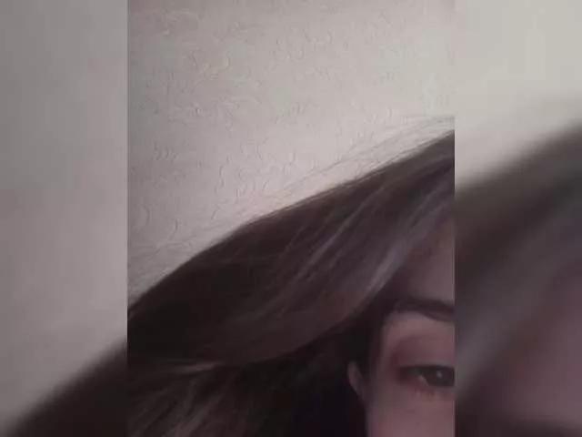 Kissa-is-klassa-a on BongaCams 