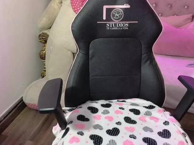 KISSI-TAY on BongaCams 