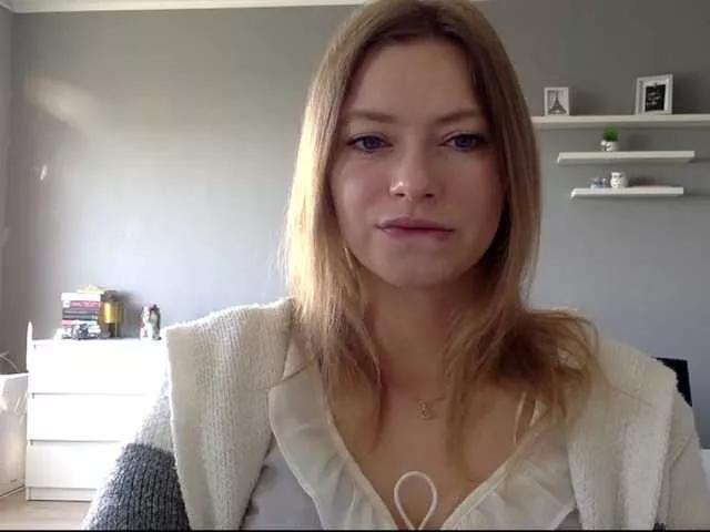 kissMillie on BongaCams 