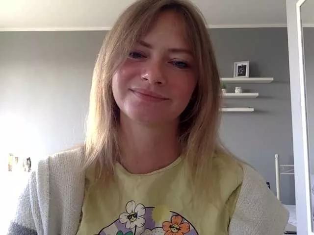 kissMillie on BongaCams 