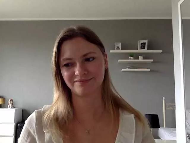 kissMillie on BongaCams 