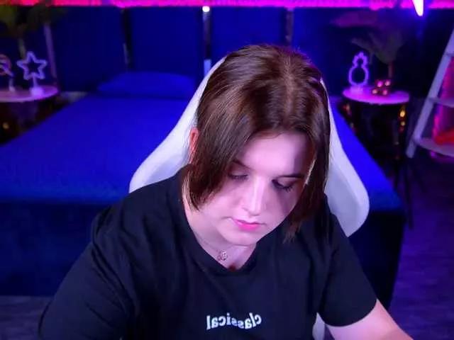 KristiMoons on BongaCams