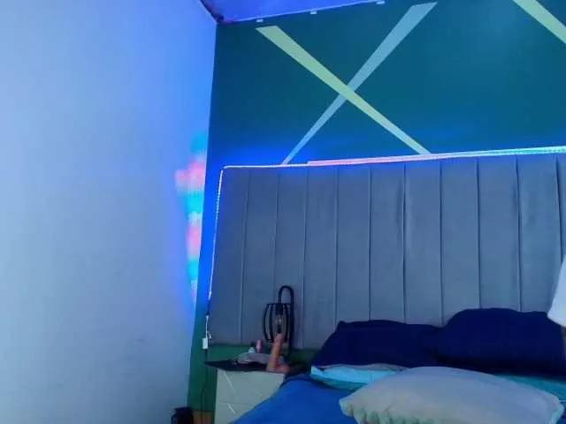 Kyllee28 on BongaCams 