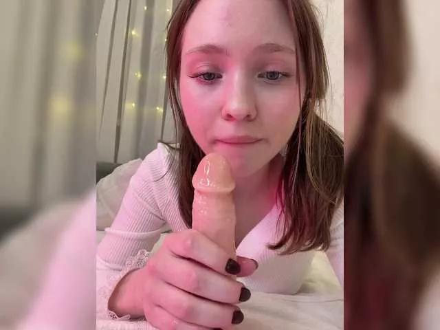 Offline l1ttle-puppy on BongaCams