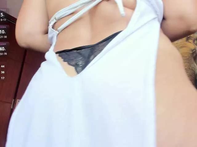 Layla-arabelle on BongaCams 