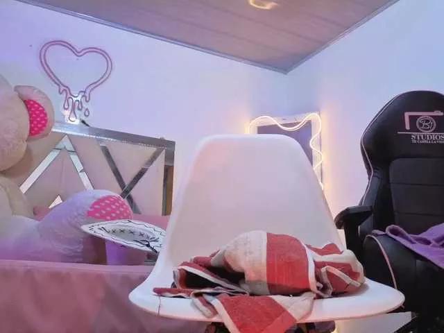 Laylafoxy-tay on BongaCams 