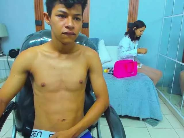 leslieanddrako on BongaCams