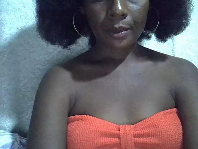 Lillteblackgirl on BongaCams 