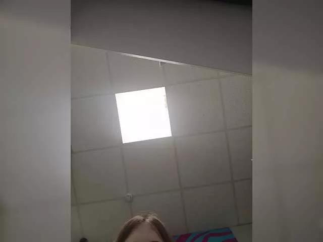 Lilo79 on BongaCams