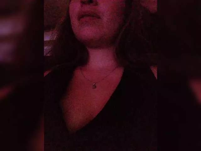littleDanni on BongaCams 