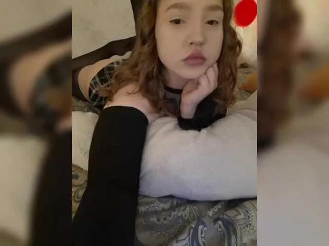 LittleDelora on BongaCams 