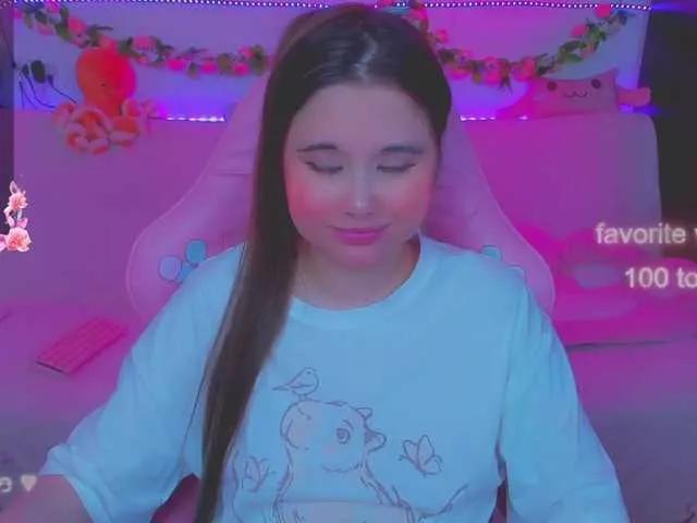 LittleKitsune on BongaCams 
