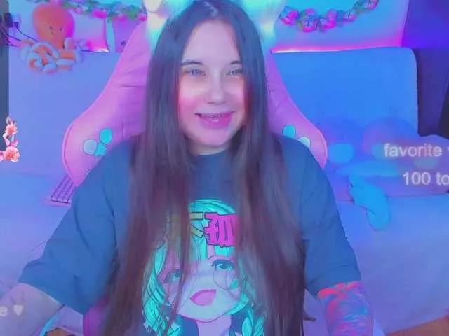 LittleKitsune on BongaCams 
