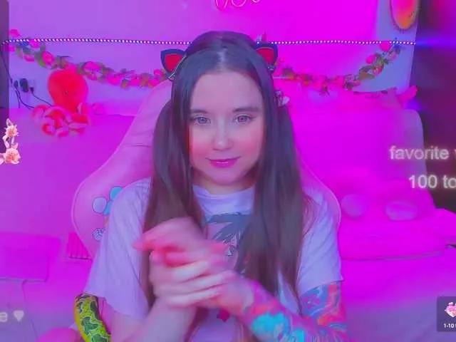 LittleKitsune on BongaCams 