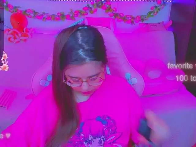 LittleKitsune on BongaCams 