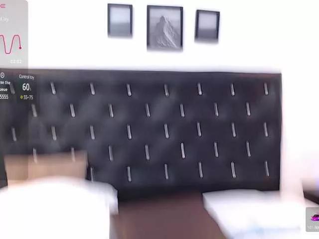 littleslut1 on BongaCams 