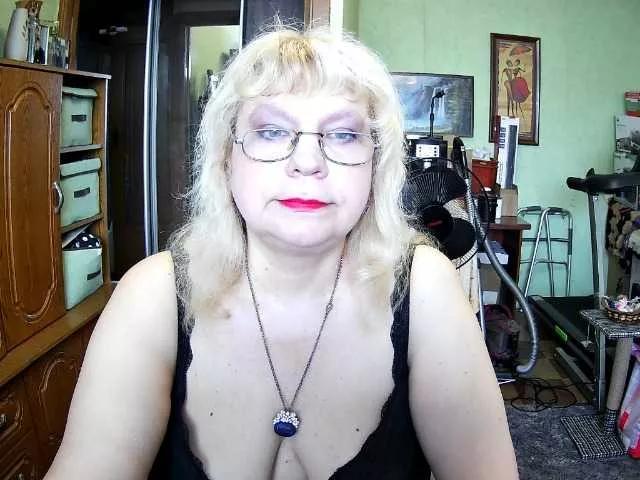 LOLA88888 on BongaCams 
