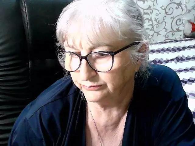 LolkaAlyss on BongaCams 