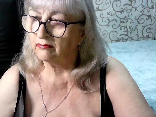 LolkaAlyss on BongaCams 