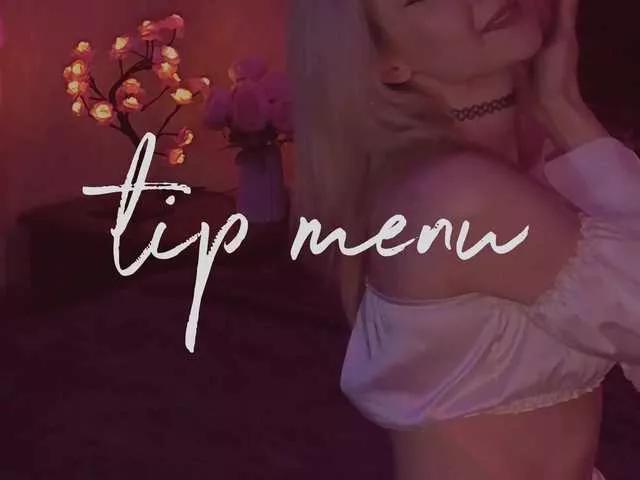 LollyGirlMoon on BongaCams 