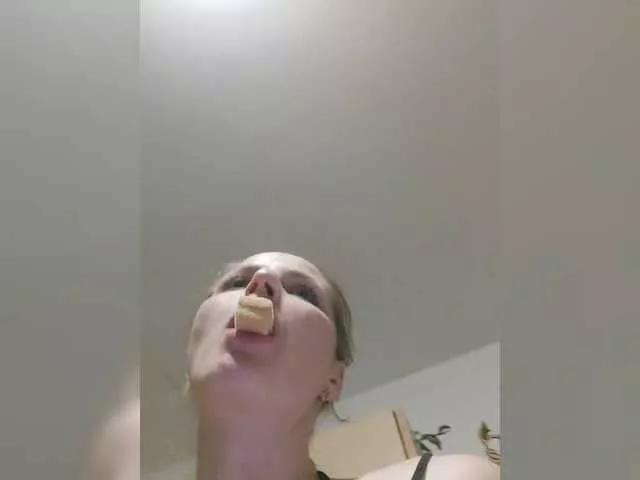 Lulu-Erotica on BongaCams 