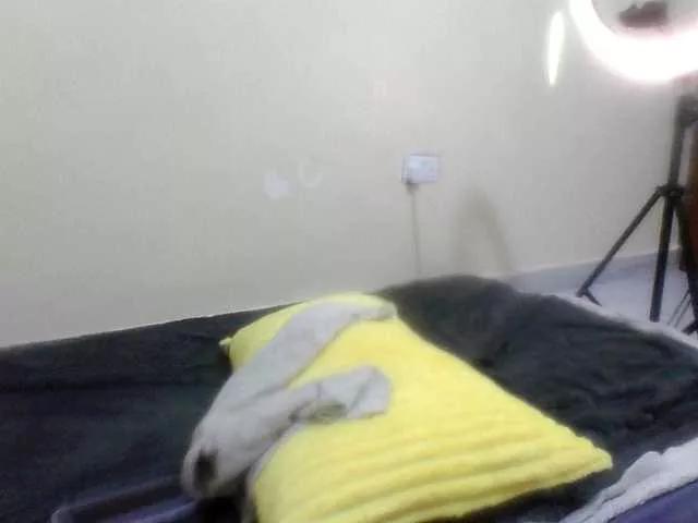 LYN-VEE on BongaCams