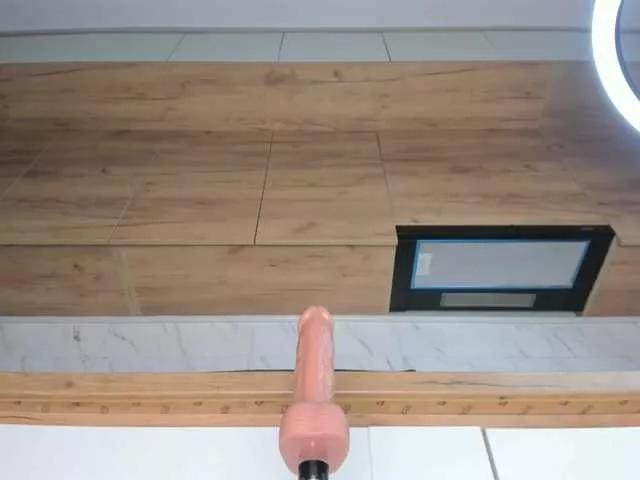 maakimo on BongaCams 