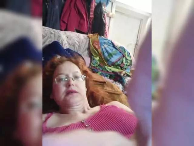 Madam-oss on BongaCams 