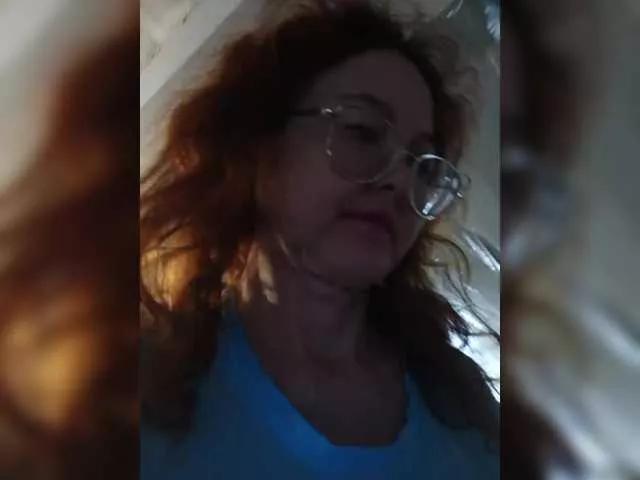 Madam-oss on BongaCams 