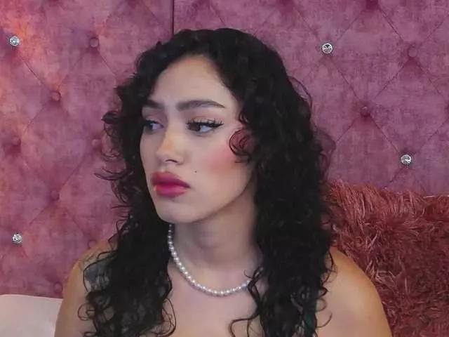 MaddisonBelucci on BongaCams