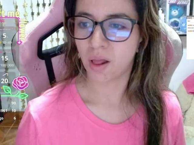 Maggie-Fox on BongaCams 