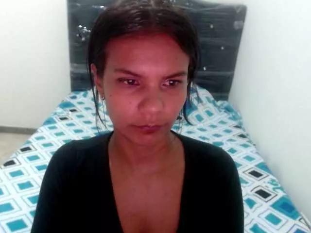 maidy-19 on BongaCams