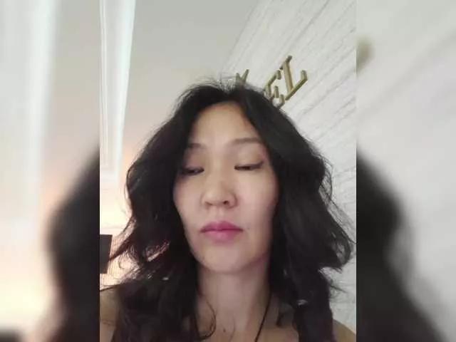 Offline Manamy on BongaCams