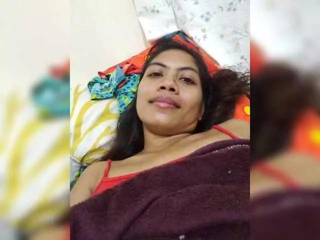 Mandyy on BongaCams