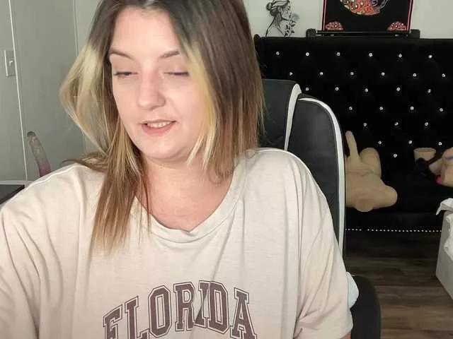 maramaze on BongaCams 