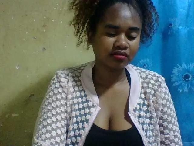 Offline Marie121 on BongaCams