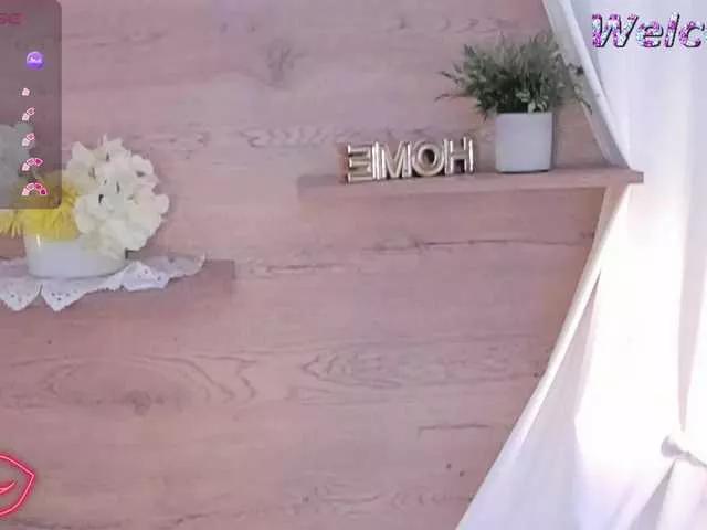 meenacute on BongaCams