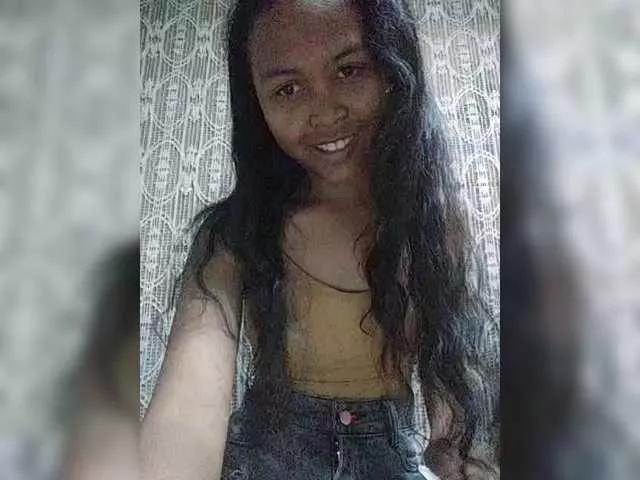 Melinatsu18 on BongaCams