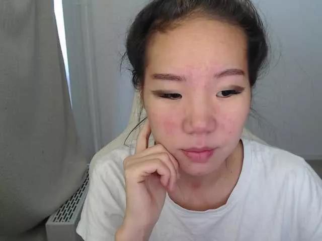 Offline Mellobal on BongaCams