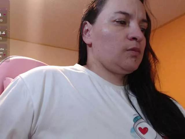 miaabrownn2 on BongaCams 