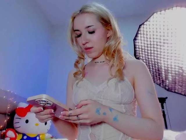 millypopa on BongaCams 