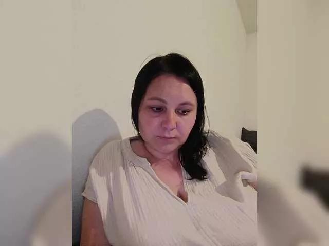 Mirabella on BongaCams