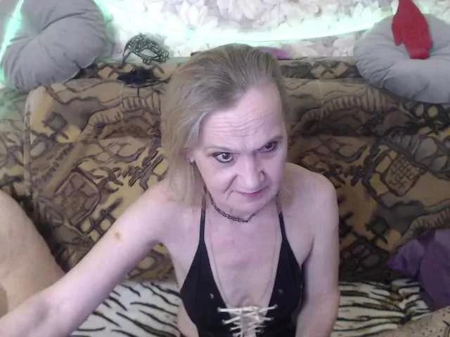 miss-bekker23 on BongaCams 
