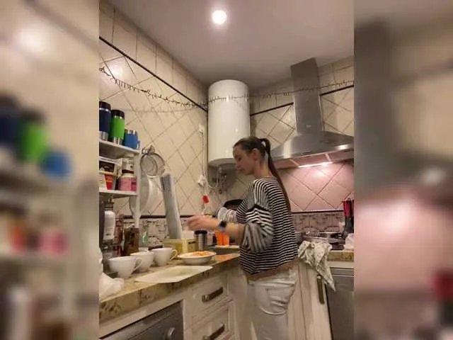 miss-milka on BongaCams