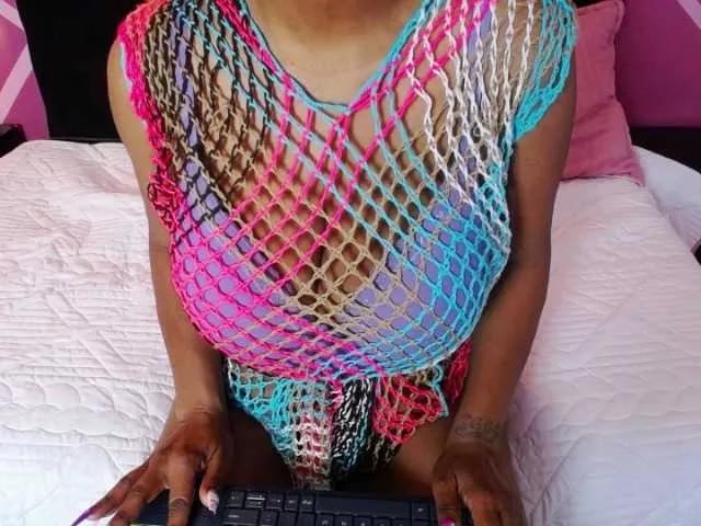 MissEliott on BongaCams 