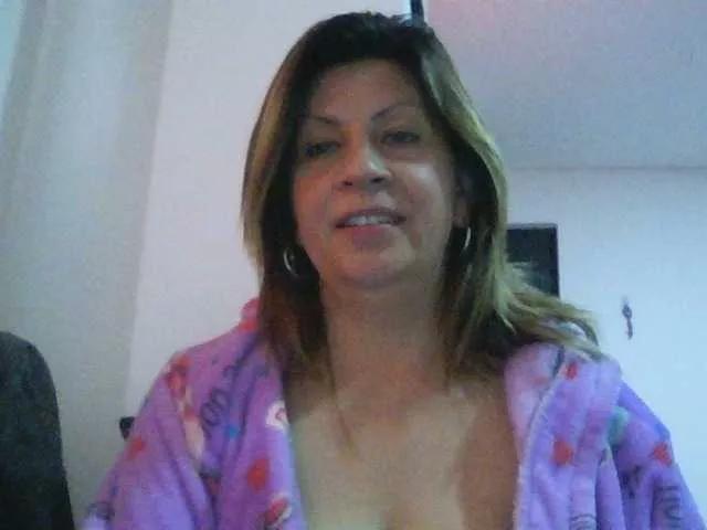 Mmmcutemm on BongaCams 